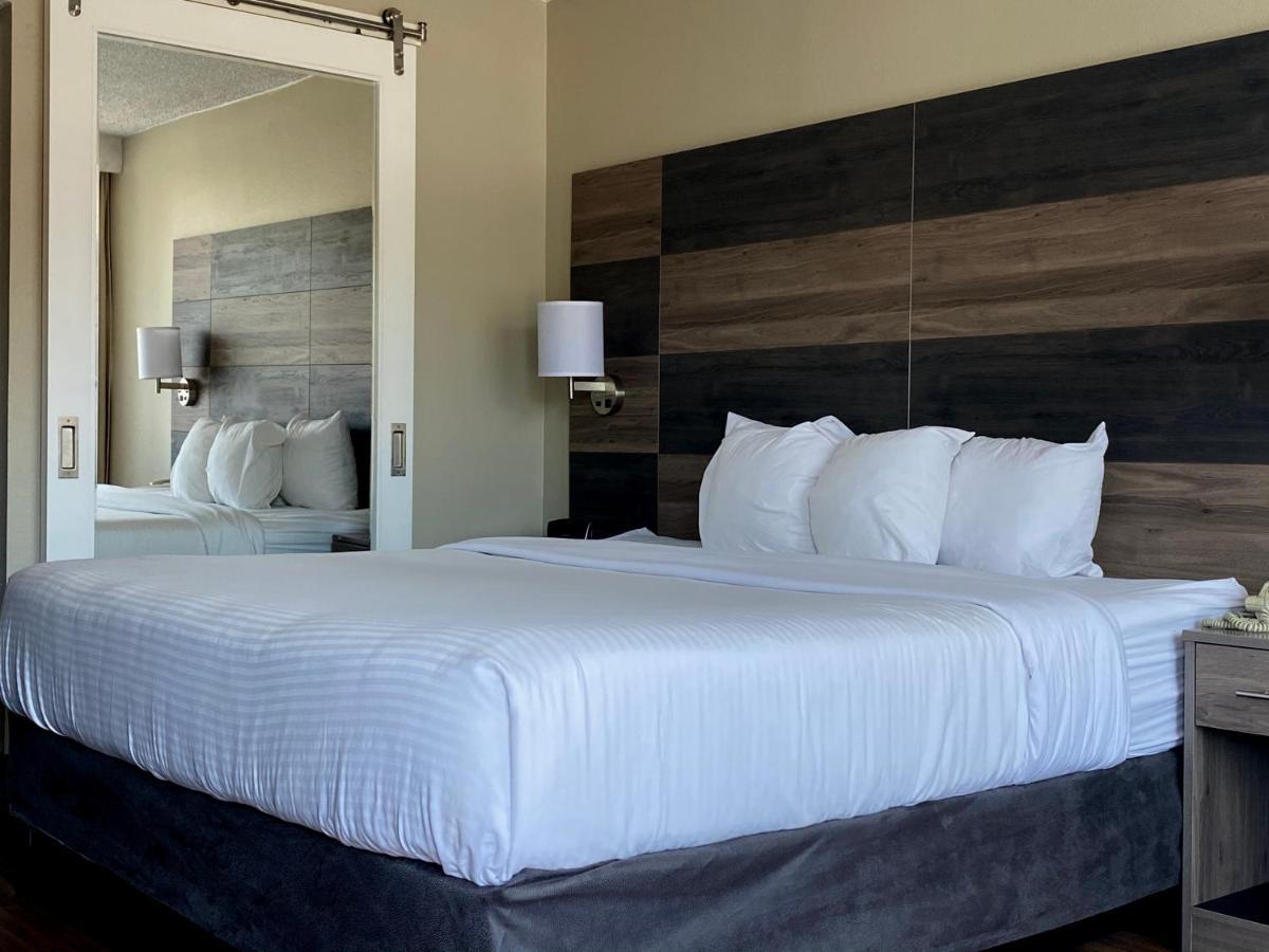 Clarion Pointe University/Expo Louisville Ngoại thất bức ảnh