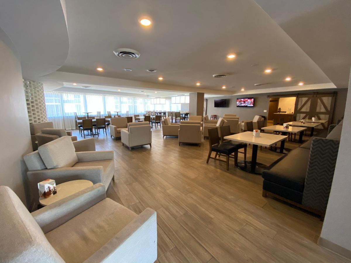 Clarion Pointe University/Expo Louisville Ngoại thất bức ảnh