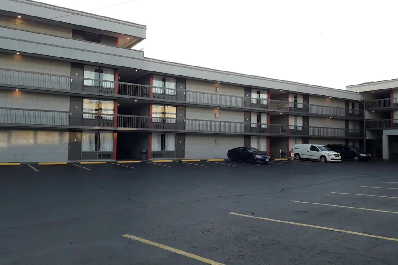 Clarion Pointe University/Expo Louisville Ngoại thất bức ảnh